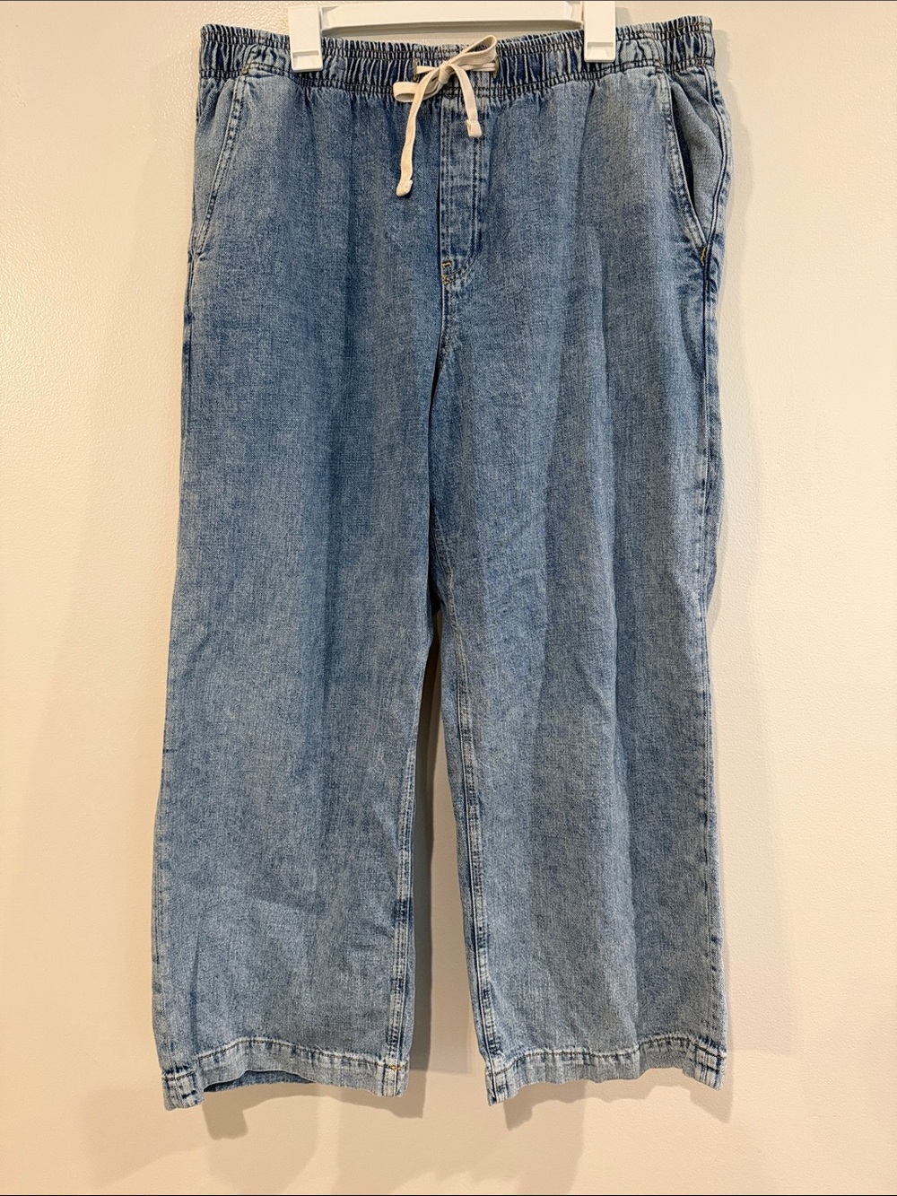 GAP Light Wash Drawstring Wide-Leg Denim Pants